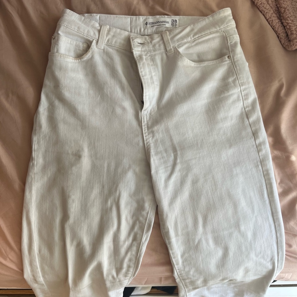 Stradivarius White Flare Jeans | US Size 6